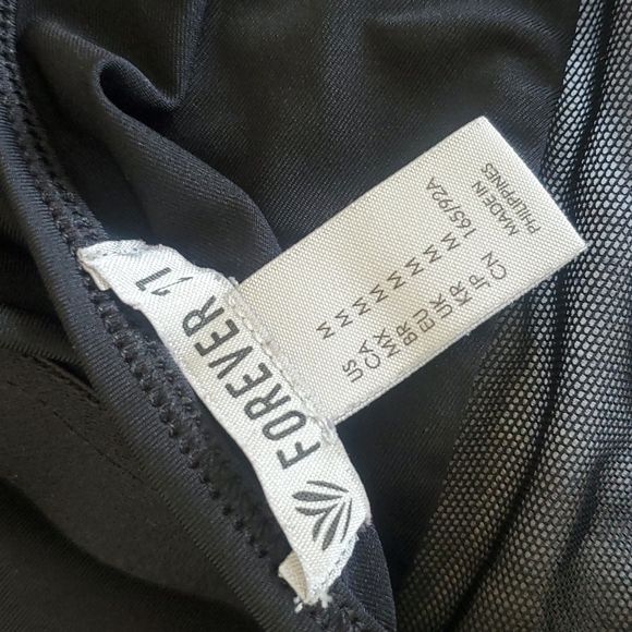 Black Sports Bra - Picture 3 of 3